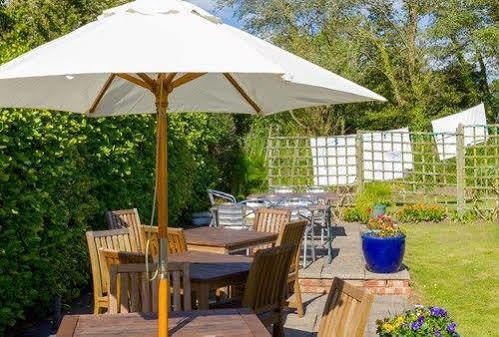 The Highdown Inn Totland Kültér fotó